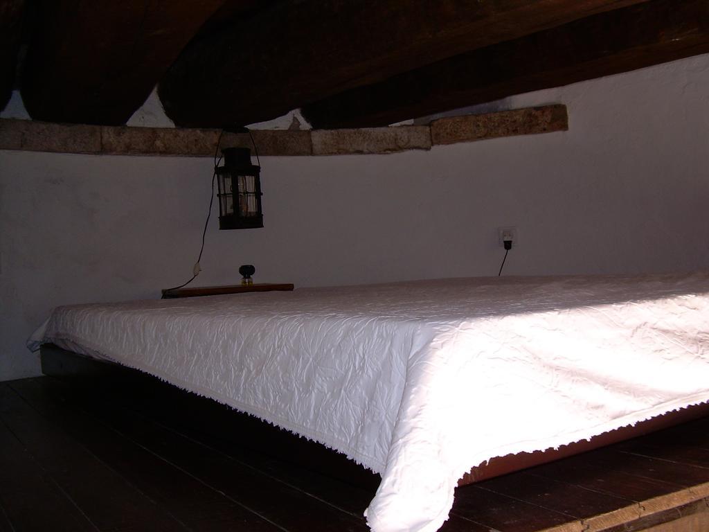 Quinta do Moinho da Páscoa Casa de hóspedes Palmela Quarto foto