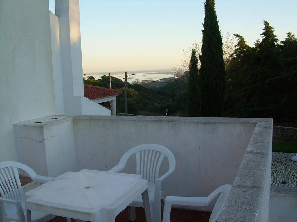 Quinta do Moinho da Páscoa Casa de hóspedes Palmela Exterior foto